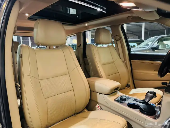 جراند شيروكي 2020 ليمتد ( عرض خاص ) 4