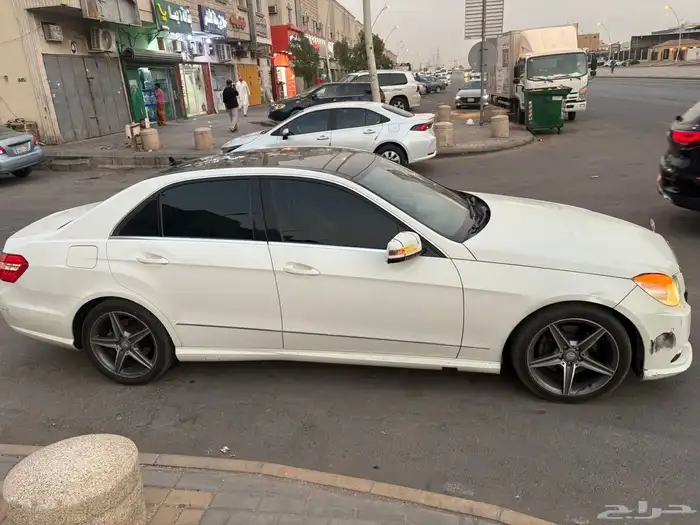 مرسيدس. موديل 2012 2