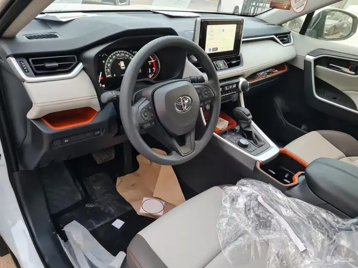 تويوتا راف 4 فل كامل 2.5 ADV 2025 4