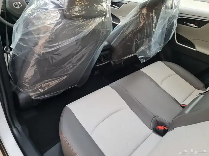 تويوتا راف 4 فل كامل 2.5 ADV 2025 6