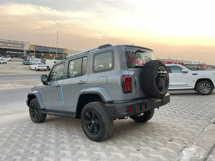 تانك 300 فل كامل موديل 2026 9