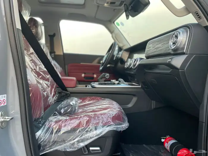 تانك 300 فل كامل موديل 2026 10