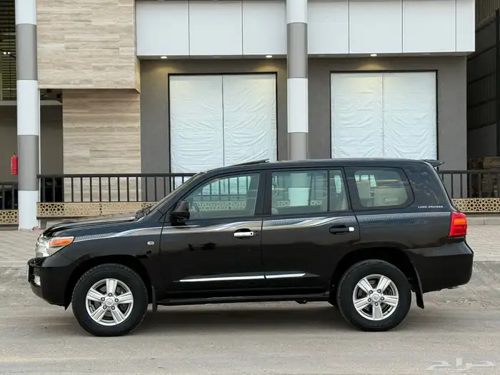 تويوتا - لاند كروزر - 2009 - جير عادي - وكاله 2