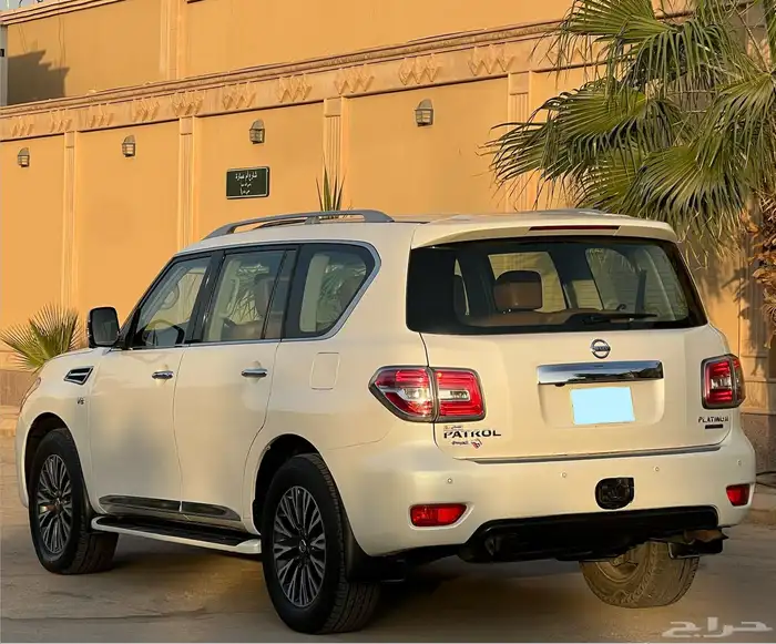 نيسان باترول بلاتينوم 2014 سعودي 12