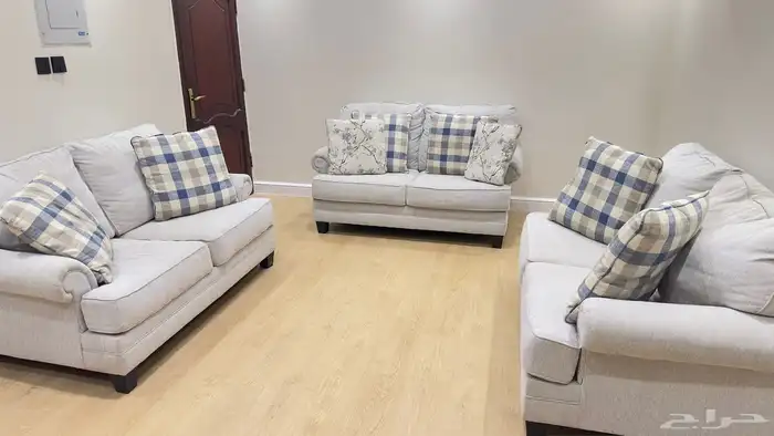 طقم كنب من آشلي امريكي للبيع 4