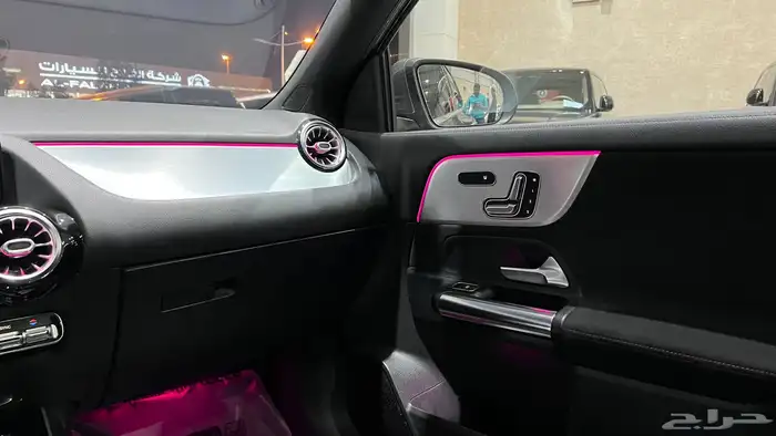 مرسيدس GLA200 موديل 2021 12