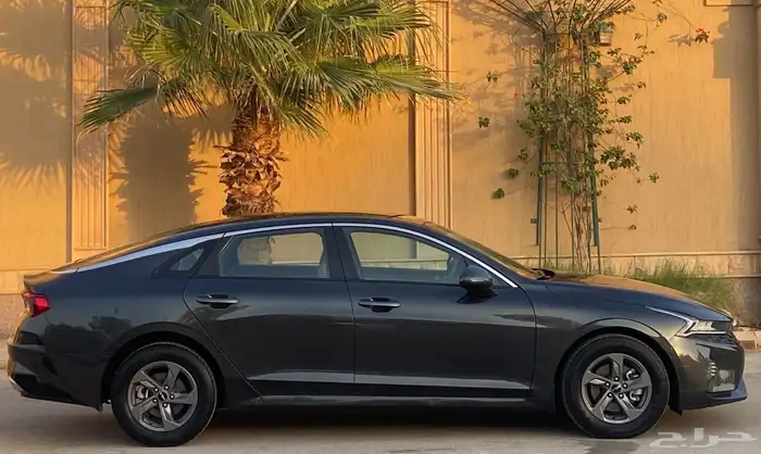 كيا K5 ستاندر سعودي 15