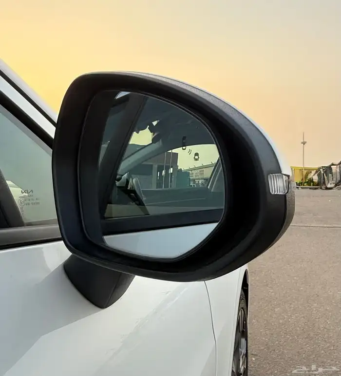 كيا K5 ( بنزين ) 2022 فل كامل بدون بانوراما 9