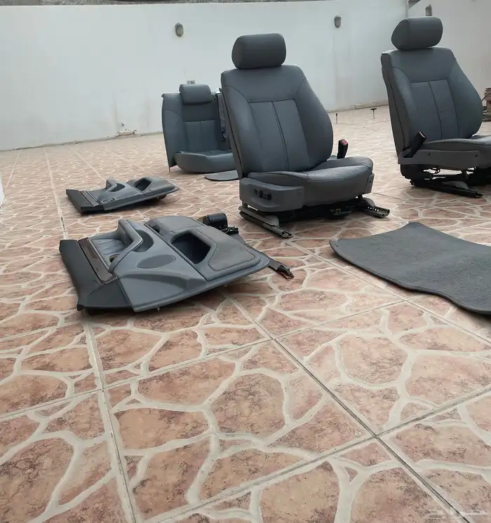 قطع غيار بي ام دبليو e38 27