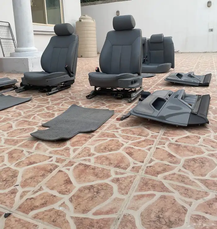 قطع غيار بي ام دبليو e38 28