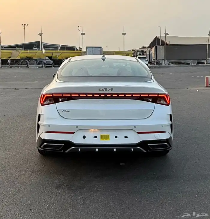 كيا K5 ( بنزين ) 2022 فل كامل بدون بانوراما 4