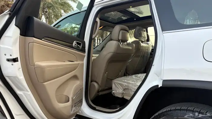 جيب جراند شروكي 2021 Limited ( ممشى قليل نظيف جدا  ) 33