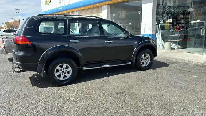 باجيرو سبورت 2011 1