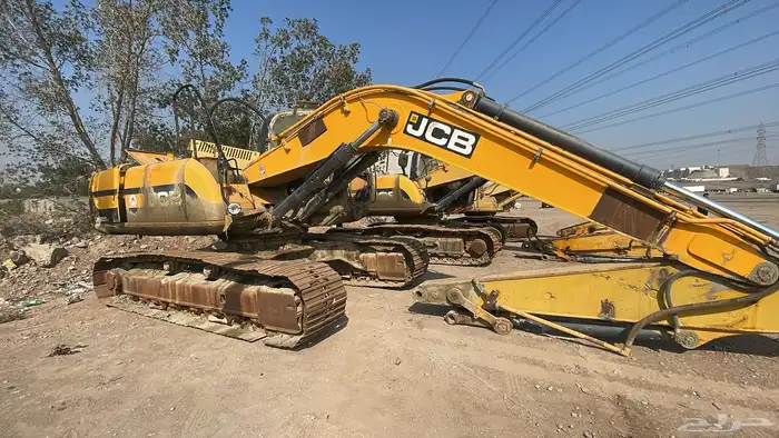 ورشة صيانة معدات ثقيلة 4