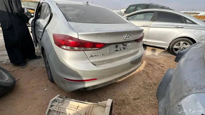 هونداي افانتي 2018 مصدومه 4