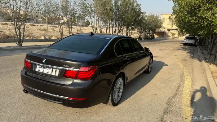 بي ام دبليو 730 il BMW 5