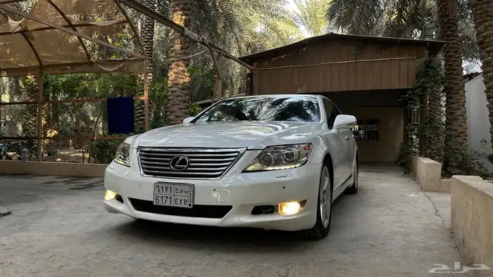 لكزس LS460 2010 2