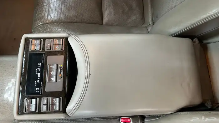 لكزس LS460 2010 14