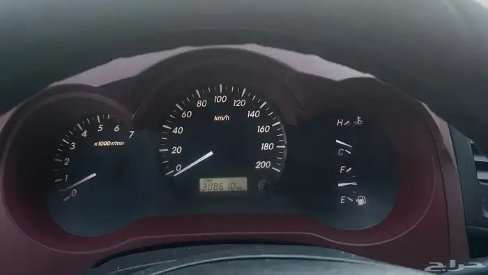 للبيع هلكس 2013 غمارةGLX   شرط المحركات 18