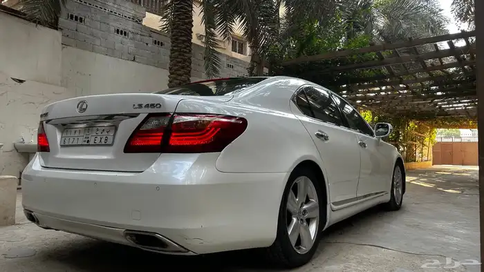 لكزس LS460 2010 3