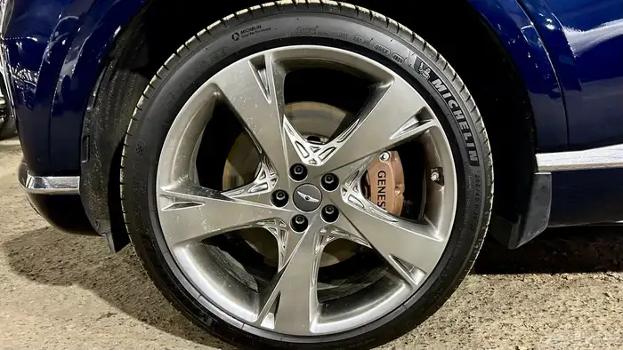 جينسس( GV 80   رويال) 2023 10