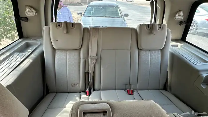 فورد اكسبيدشن فضي 2010 10