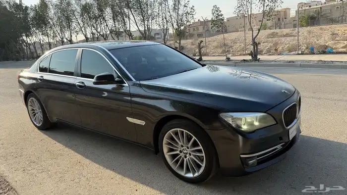بي ام دبليو 730 il BMW 3