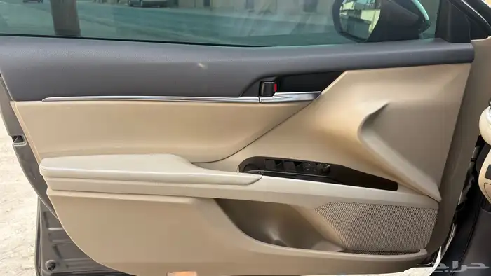 دواكير كامري من مديل 20الى 24 السائق والخلفي خلف السائق 0