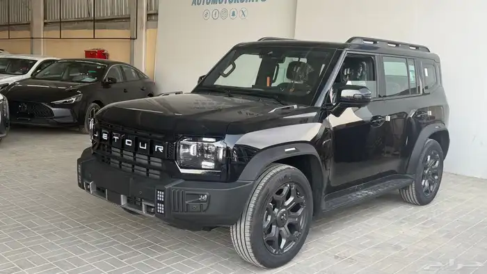 جيتور T2 موديل 2026 لون اسود داخلي زيتي 0