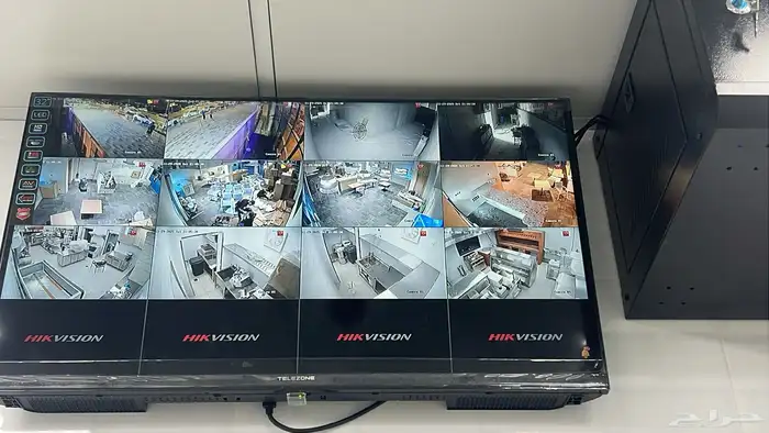 كاميرات المراقبة 0