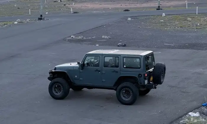 جيب رانجلر روبيكون 2014 معدل لوحة مميزة 0