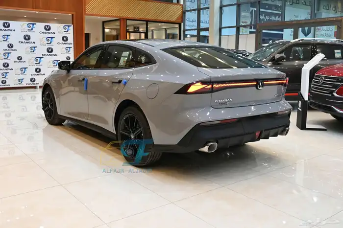 شانجان يوني في V اليت و سبورت 2026 15