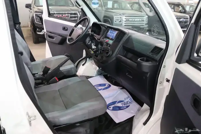 تويوتا لايت اس بنزين قير عادي 2024 عداد 300 كم بسعر 62.000 7