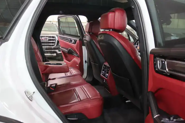 بورش كايين GTS موديل 2021 مستخدم السعر 295.000 11