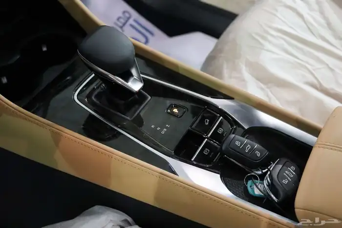 ام جي HS ستاندر الشكل الجديد موديل 2025 بسعر 79.350 12