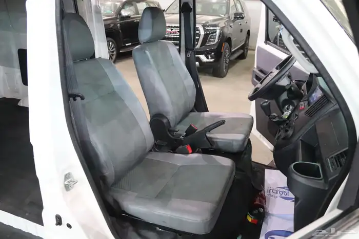 تويوتا لايت اس بنزين قير عادي 2024 عداد 300 كم بسعر 62.000 8