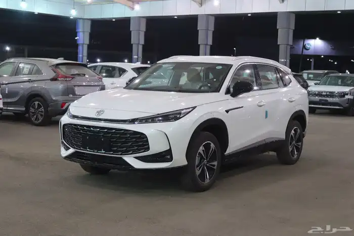 ام جي HS ستاندر الشكل الجديد موديل 2025 بسعر 79.350 2