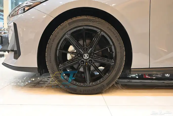 شانجان يوني في V اليت و سبورت 2026 13