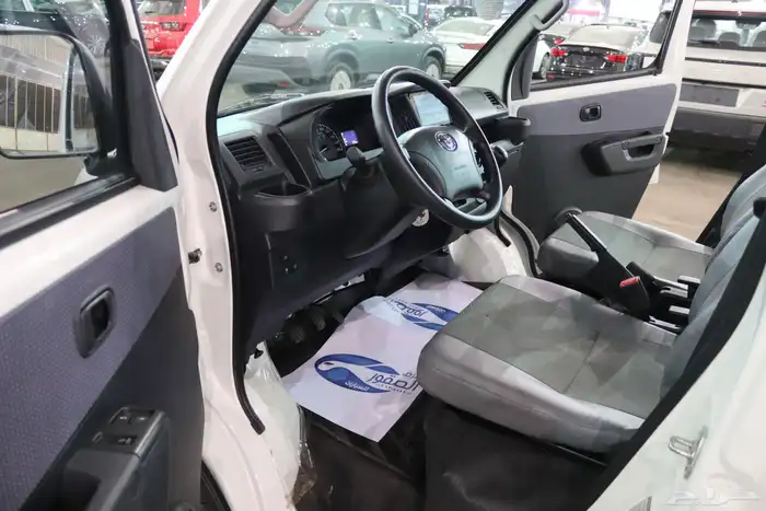 تويوتا لايت اس بنزين قير عادي 2024 عداد 300 كم بسعر 62.000 6