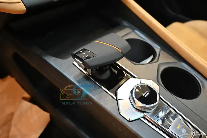 شانجان يوني في V اليت و سبورت 2026 10