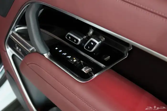 رنج روفر اوتوبيوقرافي v8 موديل 2023 مستخدم بسعر 595.000 19