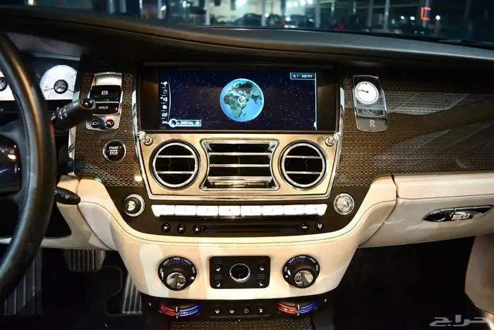 رولز رويس قوست 2019 بلاك بادج 10