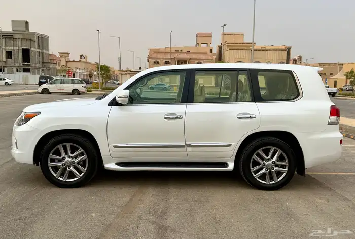 جيب لكزس 2013 DD مخزن شبة جديد 3