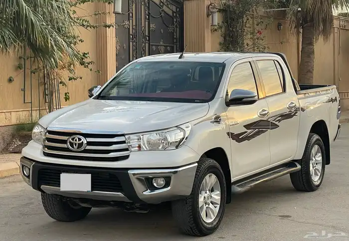 تويوتا هايلوكس SRS 2016 سعودي 0
