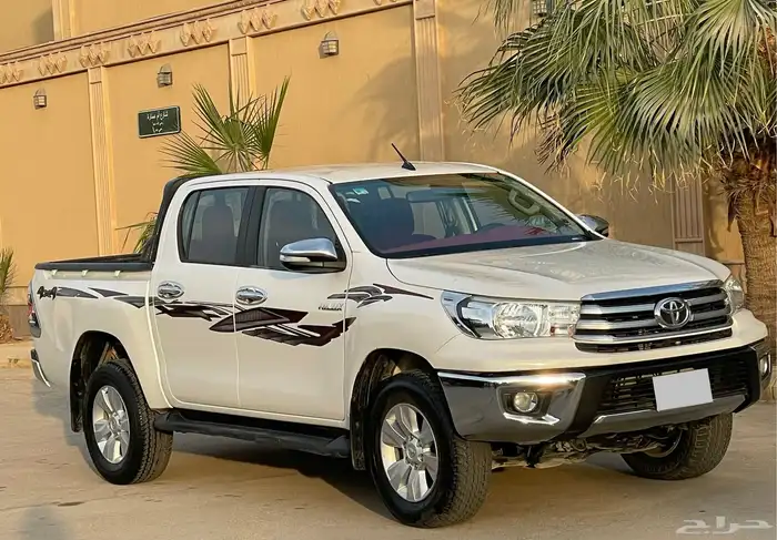 تويوتا هايلوكس SRS 2016 سعودي 6