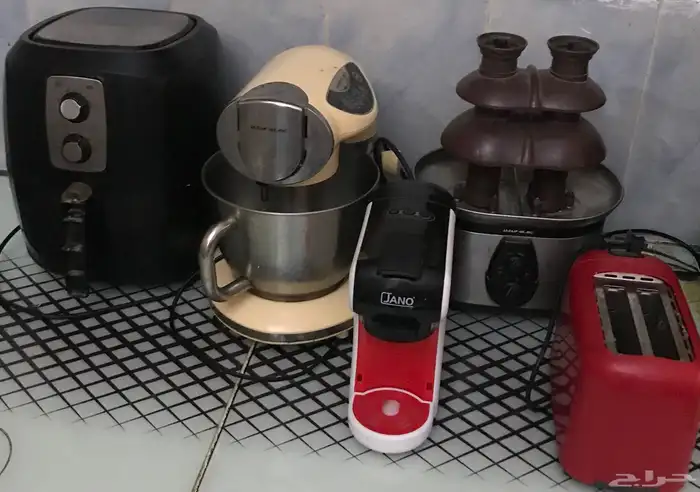 الات كهربائية بيع مستعجل عليها تخفيض كلها ب250 0