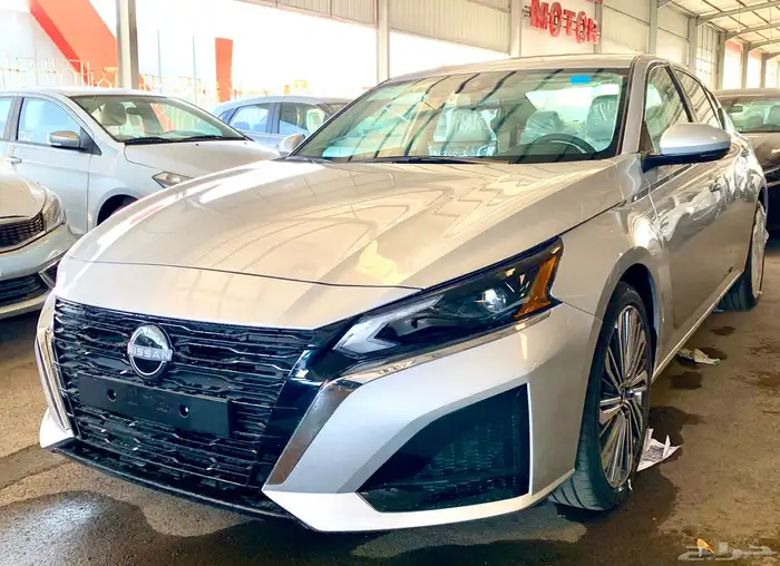 نيسان التيما نص فل 2026 SV 10