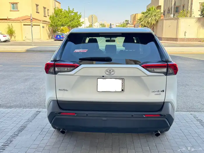 تويوتا راف فور 2023 دبل 5