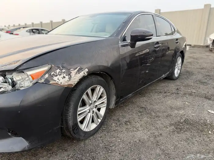 لكزس ES350 تشليح قطع غيار فقط 4