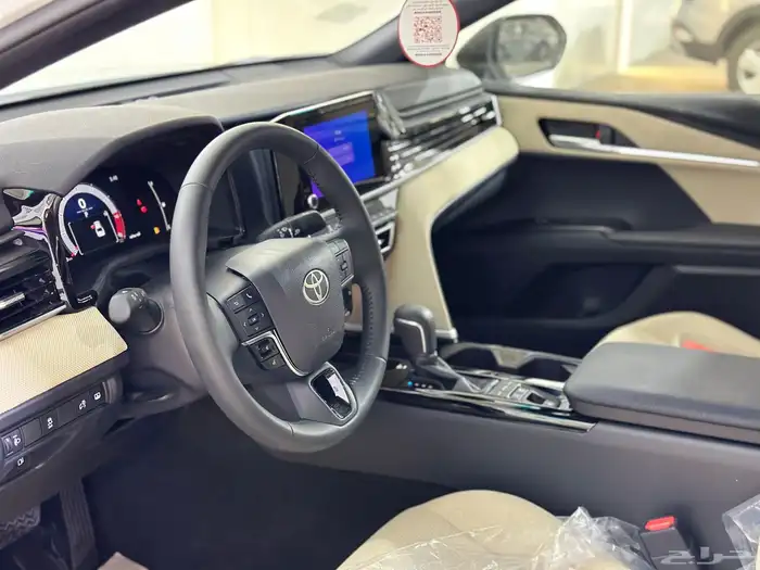 تويوتا كامرى le هايبرد م 2025 5